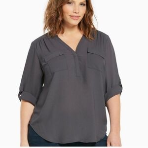 Torrid Charcoal Gray Harper Georgette 3/4 Sleeve Blouse